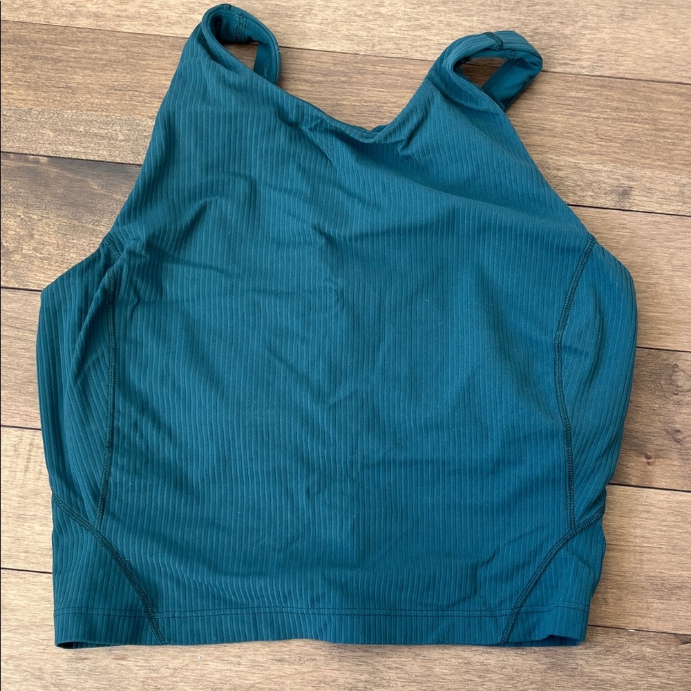 Lululemon sports bra size 6